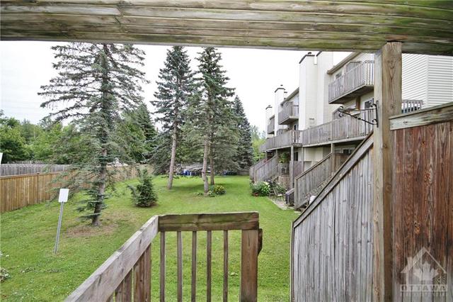 406 Briston Private, House attached with 2 bedrooms, 2 bathrooms and 1 parking in Ottawa ON | Image 28