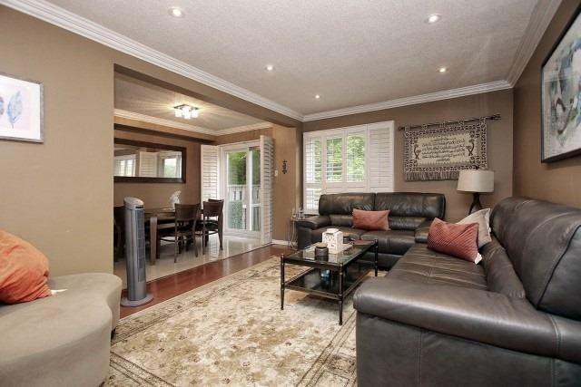 32 - 800 Constellation Dr, Townhouse with 4 bedrooms, 4 bathrooms and 1 parking in Mississauga ON | Image 3