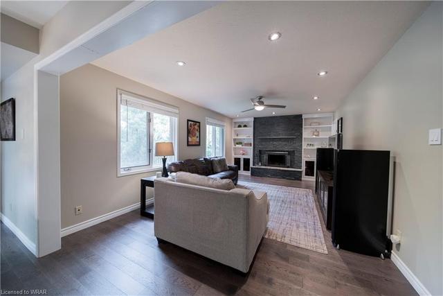 385 Northlake Drive, House detached with 3 bedrooms, 3 bathrooms and 6 parking in Waterloo ON | Image 5