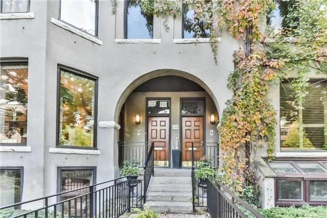 Th2 - 300 Avenue Rd, Townhouse with 2 bedrooms, 2 bathrooms and 1 parking in Toronto ON | Image 2