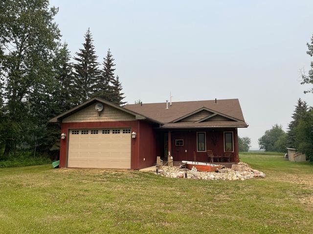 155 Peace River Avenue, House detached with 2 bedrooms, 2 bathrooms and null parking in Big Lakes County AB | Image 6