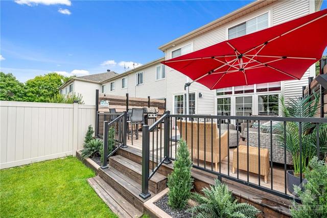 9 Kirkstone Private, Townhouse with 3 bedrooms, 3 bathrooms and 3 parking in Ottawa ON | Image 26