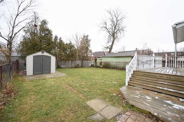 53 East 35th St, House detached with 3 bedrooms, 2 bathrooms and 3 parking in Hamilton ON | Image 24