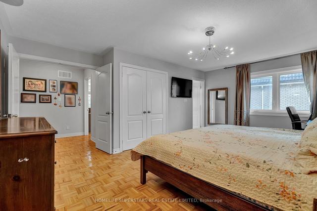 76 Westway Cres, House detached with 4 bedrooms, 4 bathrooms and 6 parking in Vaughan ON | Image 17