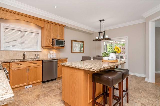 5 Lookout Crt, House detached with 4 bedrooms, 5 bathrooms and 7 parking in Halton Hills ON | Image 34