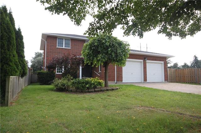 19 West Farmington Drive, House detached with 4 bedrooms, 4 bathrooms and 2 parking in St. Catharines ON | Image 1