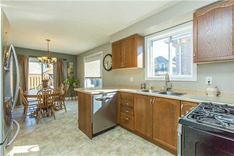 122 Marsellus Dr, House detached with 3 bedrooms, 2 bathrooms and 4 parking in Barrie ON | Image 4
