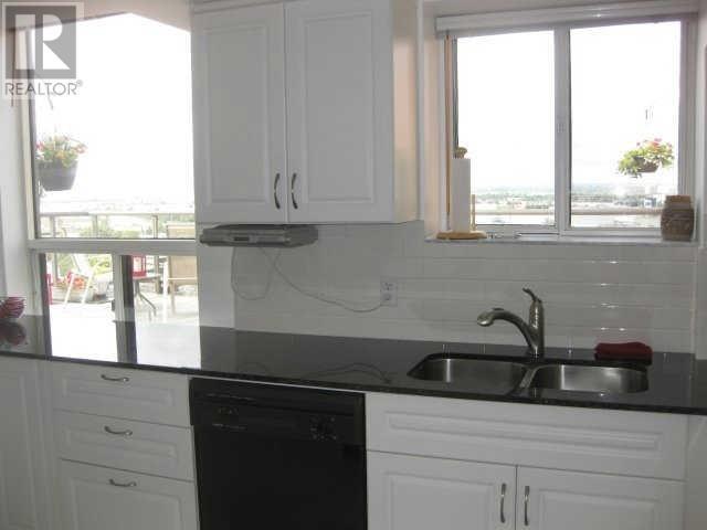 1002 - 6 Humberline Dr, Condo with 2 bedrooms, 2 bathrooms and 2 parking in Toronto ON | Image 7