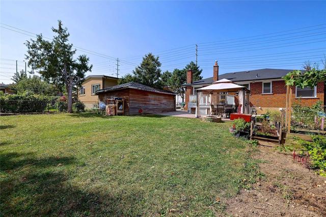 720 Bloor St, House detached with 3 bedrooms, 2 bathrooms and 7 parking in Mississauga ON | Image 11