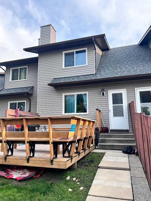 30 - 6020 Temple Drive Ne, Home with 2 bedrooms, 1 bathrooms and 1 parking in Calgary AB | Image 11