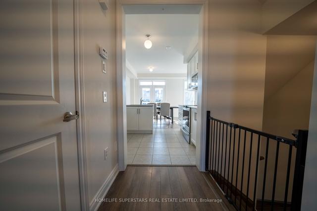 3036 Islington Ave, House attached with 3 bedrooms, 3 bathrooms and 2 parking in Toronto ON | Image 38