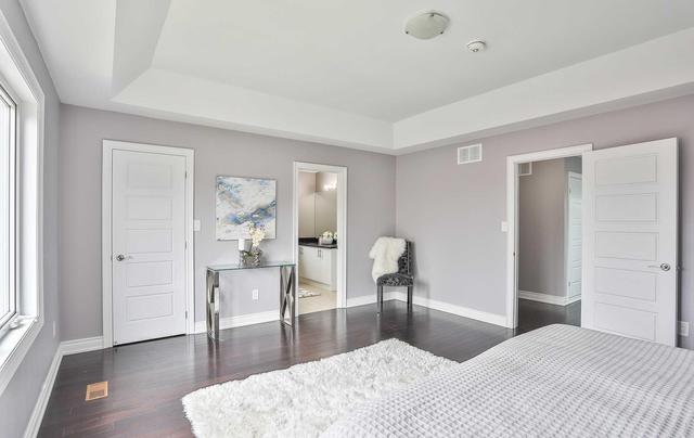 920 Islington Ave, House detached with 4 bedrooms, 4 bathrooms and 4 parking in Toronto ON | Image 14