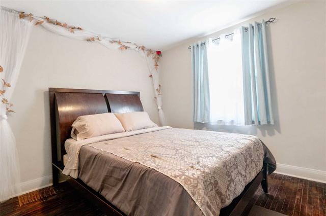 134 East 25th St, House detached with 2 bedrooms, 2 bathrooms and 4 parking in Hamilton ON | Image 7