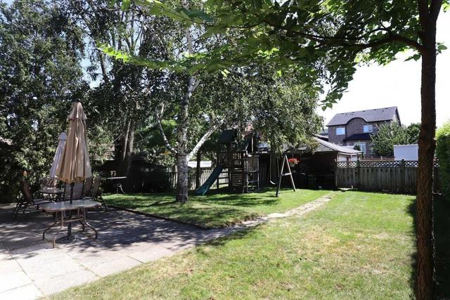 1 Riverlea Dr, House detached with 3 bedrooms, 2 bathrooms and 2 parking in Toronto ON | Image 1