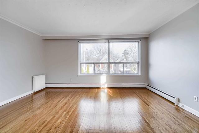 upper - 224 Pickering St, House detached with 2 bedrooms, 1 bathrooms and 1 parking in Toronto ON | Image 4