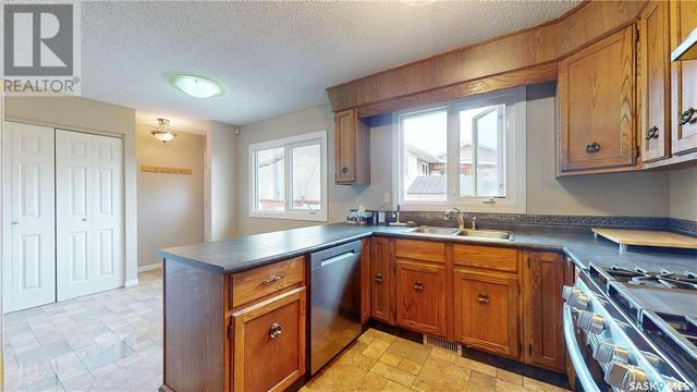 3 Markwell Drive, House detached with 4 bedrooms, 3 bathrooms and null parking in Regina SK | Image 19