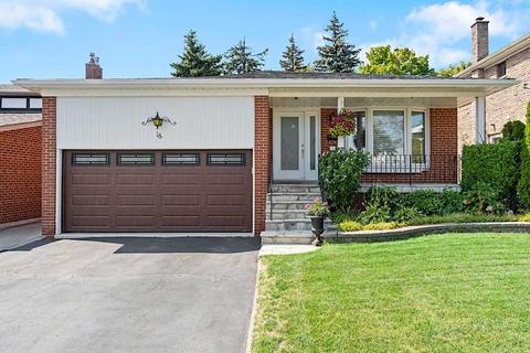 18 Hornshill Dr, House detached with 4 bedrooms, 3 bathrooms and 4 parking in Toronto ON | Card Image