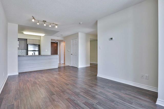 1602 - 35 Hollywood Ave, Condo with 1 bedrooms, 1 bathrooms and 1 parking in Toronto ON | Image 17