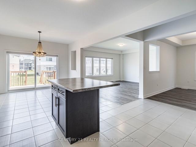 3637 Allen Trail Rdge, House detached with 4 bedrooms, 5 bathrooms and 4 parking in Fort Erie ON | Image 2