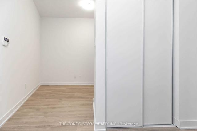 419 - 50 Ordnance St, Condo with 1 bedrooms, 2 bathrooms and 1 parking in Toronto ON | Image 6