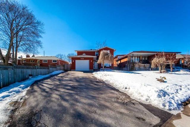 332 Preston Dr, House detached with 3 bedrooms, 4 bathrooms and 5 parking in Oshawa ON | Image 1