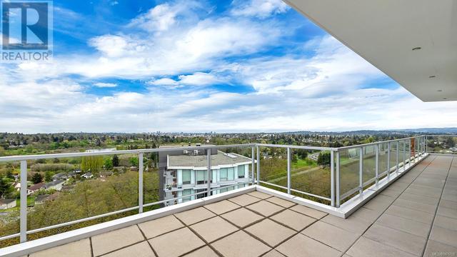 803 - 4011 Rainbow Hill Lane, Condo with 2 bedrooms, 2 bathrooms and 2 parking in Saanich BC | Image 4