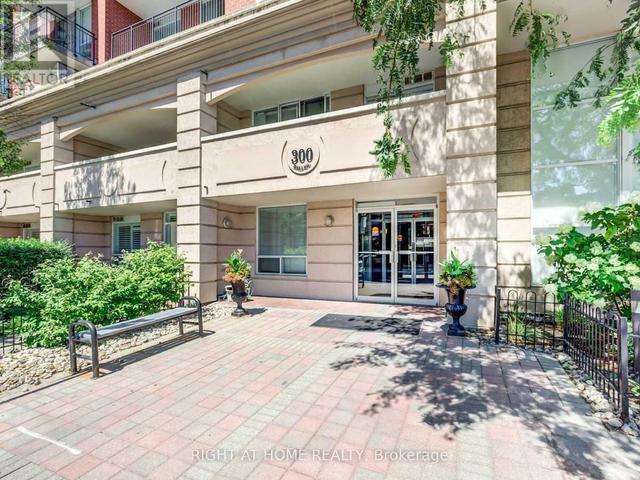 303 - 300 Balliol St, Condo with 1 bedrooms, 2 bathrooms and 1 parking in Toronto ON | Image 12