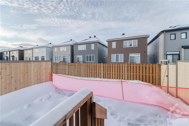 23 Damselfish Walk, Townhouse with 3 bedrooms, 3 bathrooms and 3 parking in Ottawa ON | Image 29