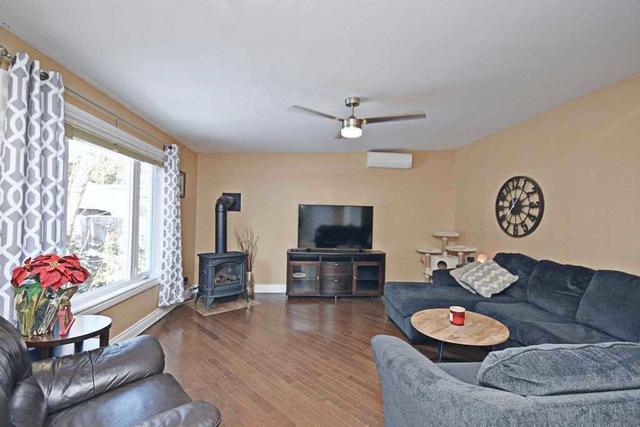 1878 St Johns Rd, House detached with 2 bedrooms, 2 bathrooms and 8 parking in Innisfil ON | Image 18