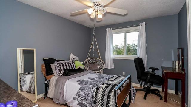 65 Misty St, House semidetached with 3 bedrooms, 2 bathrooms and 3 parking in Kitchener ON | Image 7