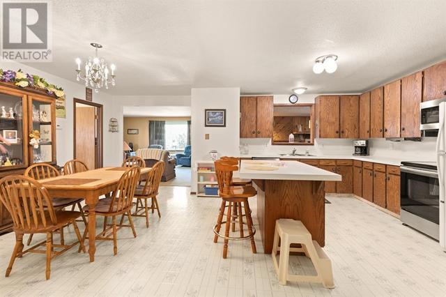 536 4 Street, House detached with 3 bedrooms, 1 bathrooms and 4 parking in Cypress County AB | Image 19