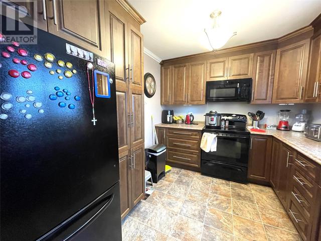 30 Pumphrey Avenue, House attached with 3 bedrooms, 1 bathrooms and null parking in Mount Pearl NL | Image 5