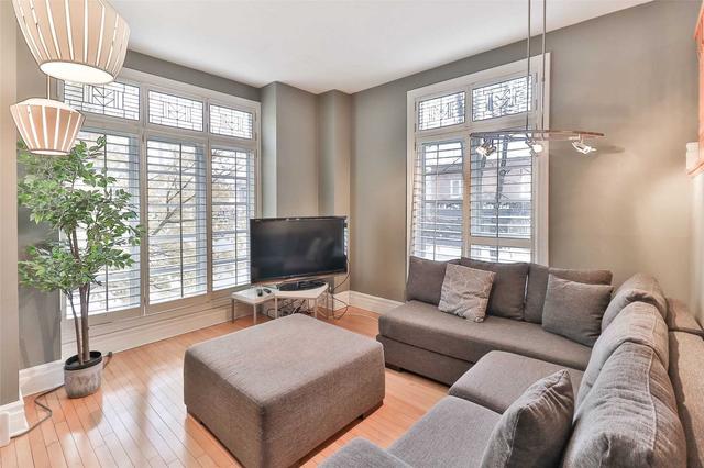 866 Pape Ave, House attached with 3 bedrooms, 4 bathrooms and 2 parking in Toronto ON | Image 30