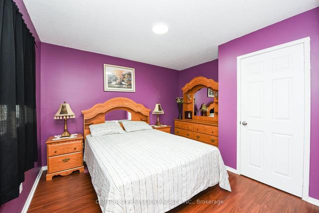 96 Sal Circ, House detached with 4 bedrooms, 4 bathrooms and 7 parking in Brampton ON | Image 16