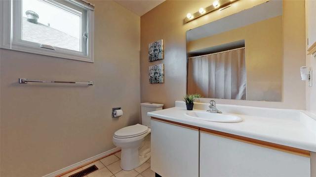 40 Claxton Rd, House detached with 4 bedrooms, 3 bathrooms and 6 parking in Markham ON | Image 14
