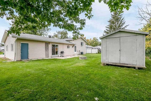 2651 Lawrence Ave, House detached with 3 bedrooms, 2 bathrooms and 6 parking in Innisfil ON | Image 13
