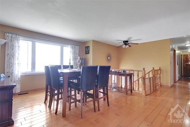3032 Hwy 43 Highway, House detached with 3 bedrooms, 2 bathrooms and 10 parking in Montague ON | Image 7