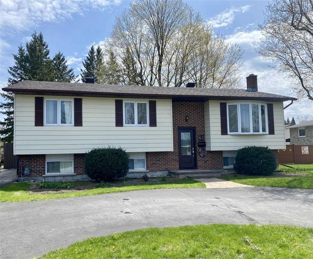 63 Colonel By Cres, House detached with 3 bedrooms, 2 bathrooms and 6 parking in Smiths Falls ON | Image 1