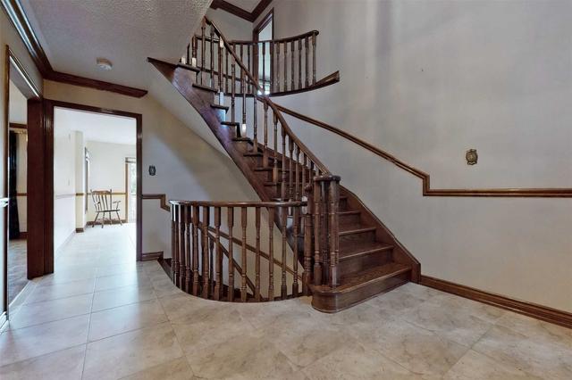20 Ivory Crt, House detached with 4 bedrooms, 4 bathrooms and 6 parking in Vaughan ON | Image 34