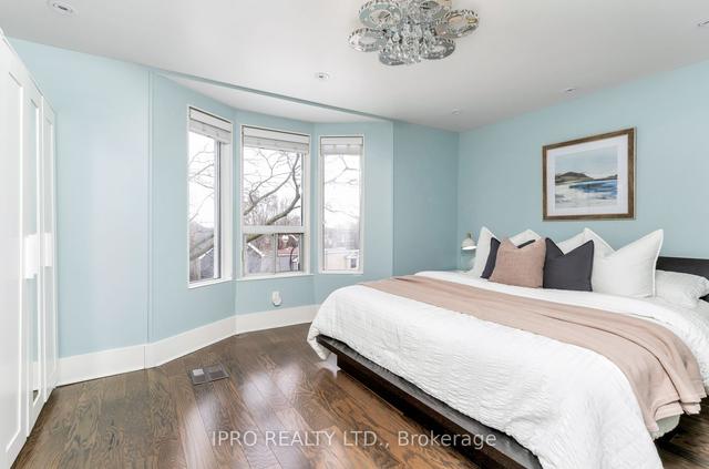 84 Boultbee Ave, House detached with 4 bedrooms, 3 bathrooms and 4 parking in Toronto ON | Image 14