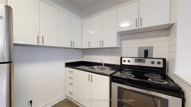 104 - 2 Greentree Crt, Condo with 1 bedrooms, 1 bathrooms and 0 parking in Toronto ON | Image 11