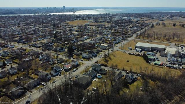 34 Concession Road, House detached with 5 bedrooms, 3 bathrooms and null parking in Fort Erie ON | Image 48