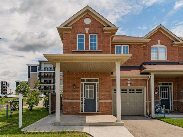 692 Sauve St, House attached with 4 bedrooms, 4 bathrooms and 3 parking in Milton ON | Image 1