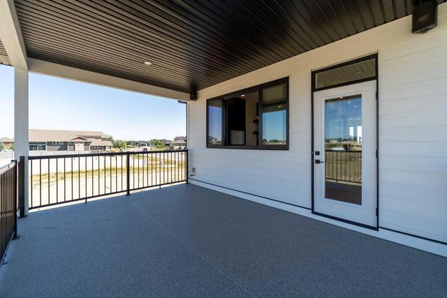 310 Prairie Garden Way S, Home with 3 bedrooms, 2 bathrooms and 6 parking in Lethbridge AB | Image 47