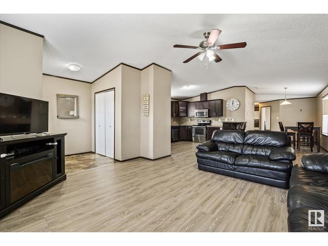 5407 45 St, House other with 3 bedrooms, 2 bathrooms and null parking in Redwater AB | Image 10