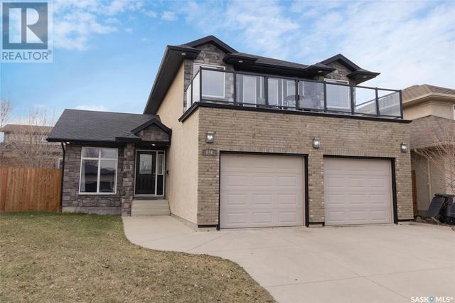 646 Van Impe Terrace, House detached with 5 bedrooms, 4 bathrooms and null parking in Saskatoon SK | Image 1