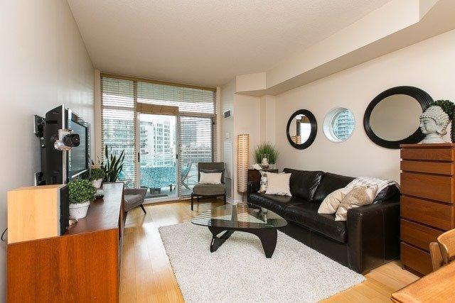 sph15 - 600 Queens Quay Blvd W, Condo with 1 bedrooms, 1 bathrooms and 1 parking in Toronto ON | Image 8