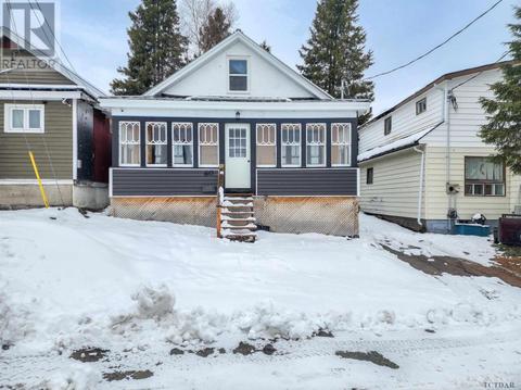60 Mckelvie Ave, House detached with 4 bedrooms, 2 bathrooms and null parking in Kirkland Lake ON | Card Image