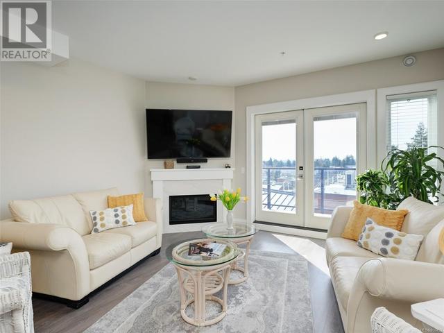 505 - 747 Travino Lane, Condo with 2 bedrooms, 2 bathrooms and 1 parking in Saanich BC | Image 2