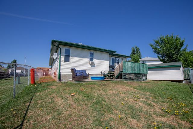 11339 91 Street, House detached with 4 bedrooms, 2 bathrooms and 4 parking in Grande Prairie AB | Image 21